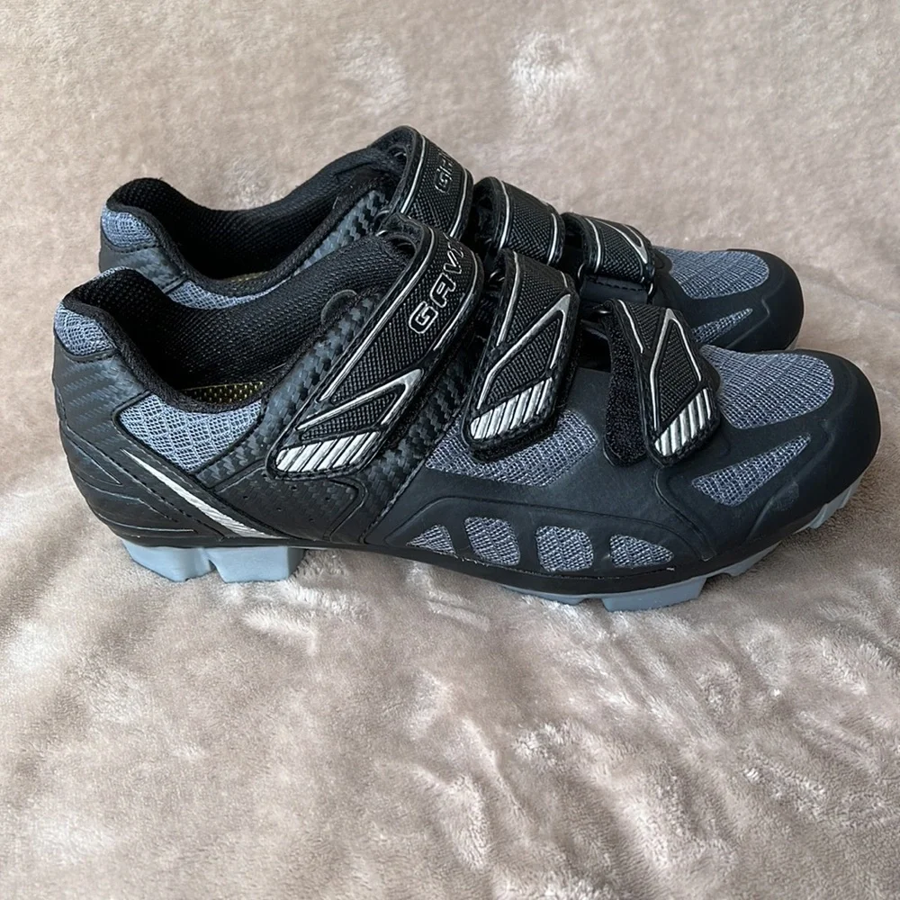 Gavin Cycling Shoes, Size 40